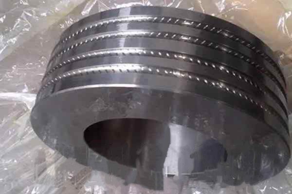 Roll rings for high speed rolling of ribbedl steel bars