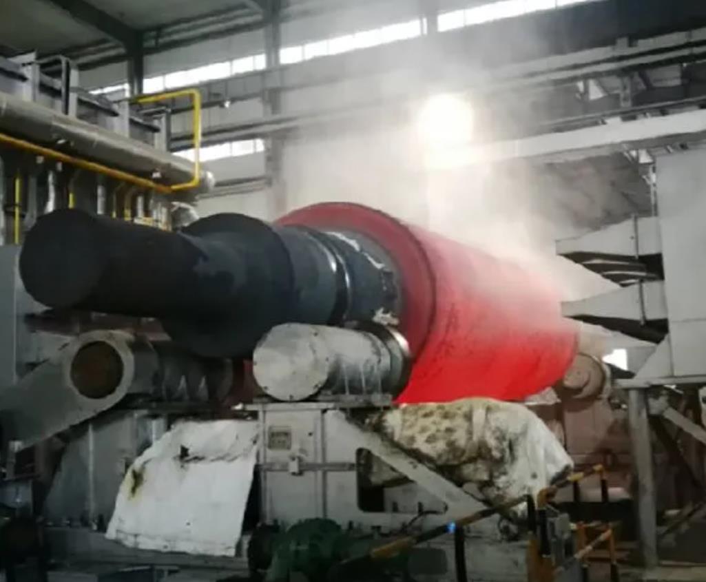 Mill rolls heat treatment